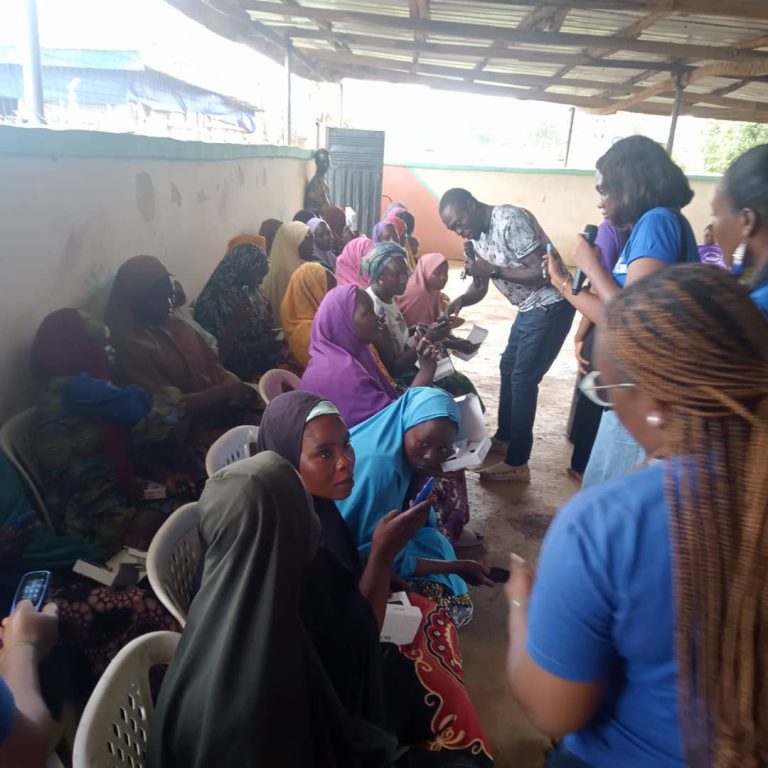Empowering Internally Displaced Women through Digital Technology