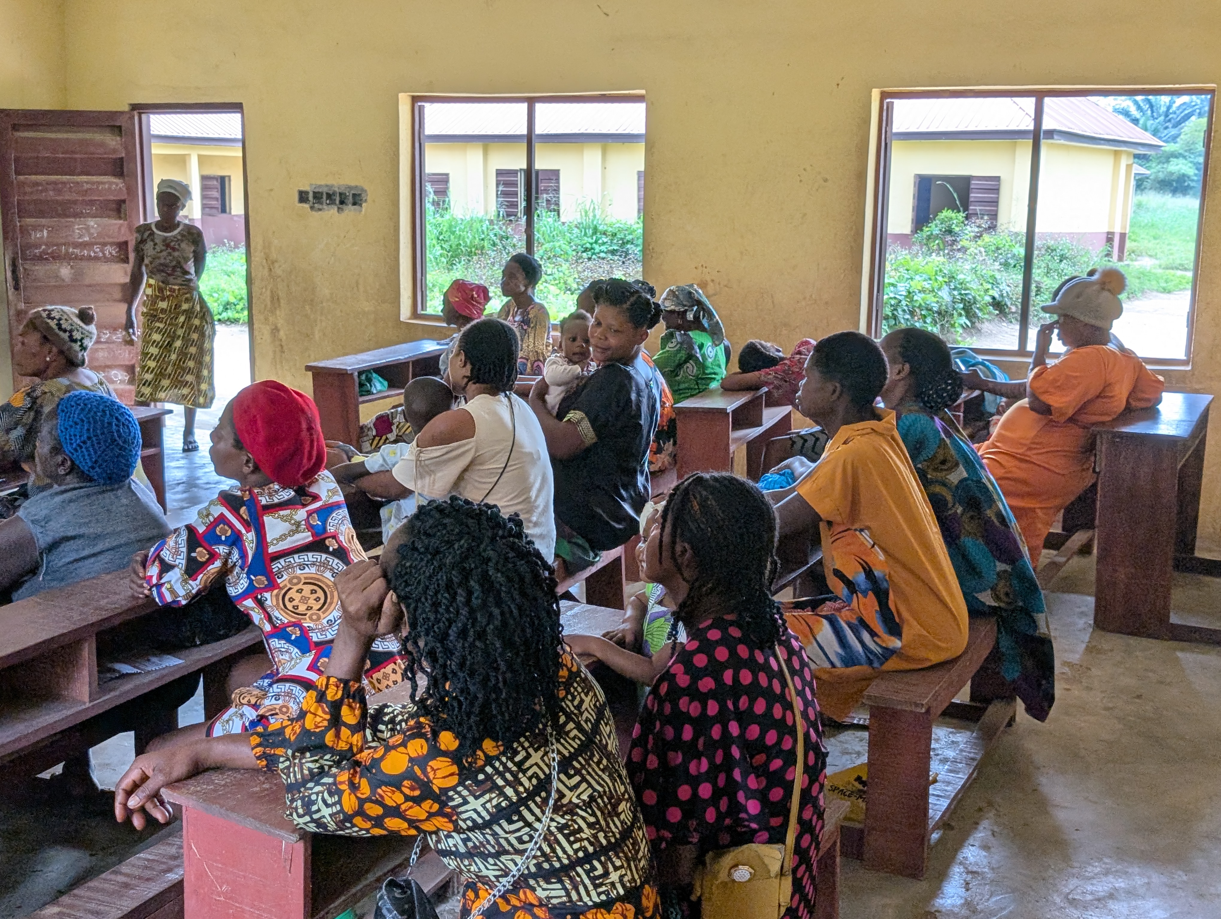 PXL_20251128_103831749.MP (1)